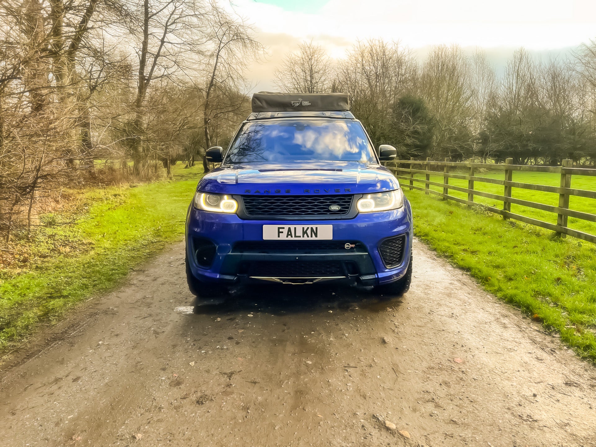 Range Rover fitted with a Falkn Rack3 roof racker Defender 110 fitted with a Falkn Rack3 roof rack